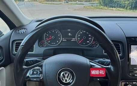 Volkswagen Touareg III, 2012 год, 2 350 000 рублей, 9 фотография