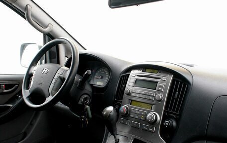 Hyundai Grand Starex Grand Starex I рестайлинг 2, 2011 год, 1 175 000 рублей, 11 фотография