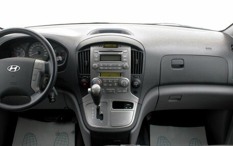 Hyundai Grand Starex Grand Starex I рестайлинг 2, 2011 год, 1 175 000 рублей, 14 фотография