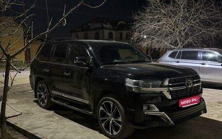 Toyota Land Cruiser 200, 2011 год, 3 700 000 рублей, 6 фотография