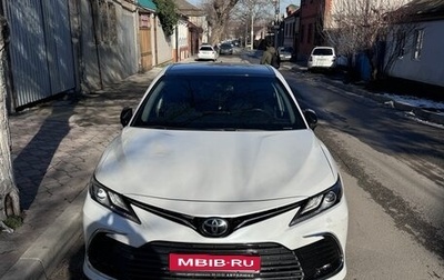 Toyota Camry, 2023 год, 3 900 000 рублей, 1 фотография