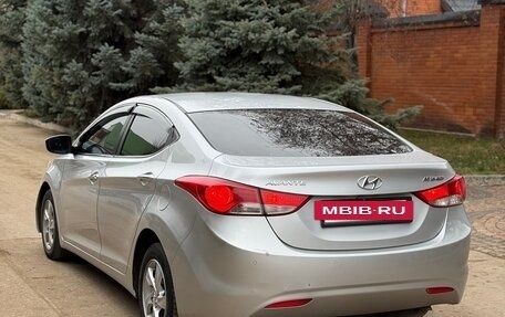 Hyundai Avante, 2011 год, 750 000 рублей, 6 фотография