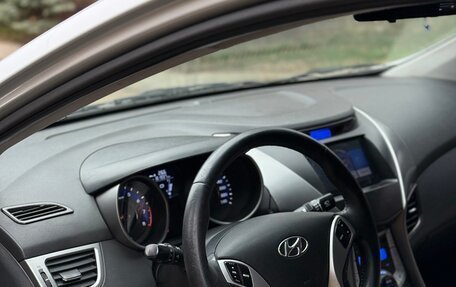 Hyundai Avante, 2011 год, 750 000 рублей, 7 фотография