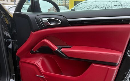 Porsche Cayenne III, 2014 год, 2 650 000 рублей, 10 фотография