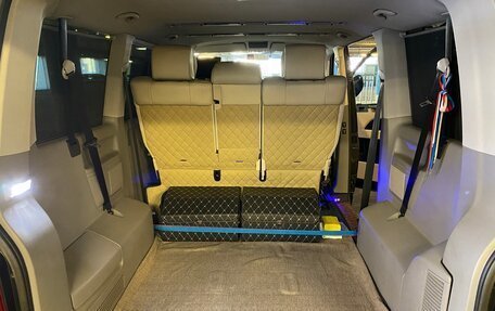 Volkswagen Caravelle T5, 2012 год, 2 400 000 рублей, 10 фотография