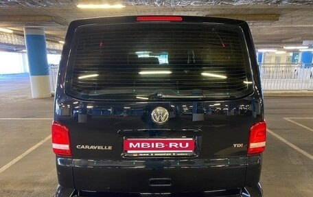 Volkswagen Caravelle T5, 2012 год, 2 400 000 рублей, 13 фотография