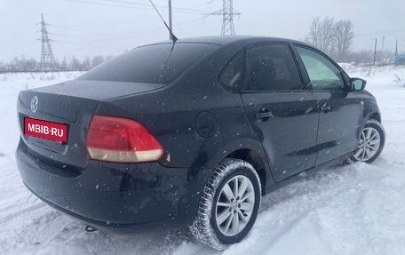 Volkswagen Polo VI (EU Market), 2011 год, 350 000 рублей, 4 фотография