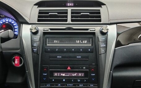 Toyota Camry, 2016 год, 2 099 000 рублей, 18 фотография