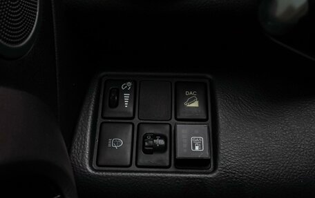 Toyota RAV4, 2010 год, 1 370 000 рублей, 19 фотография