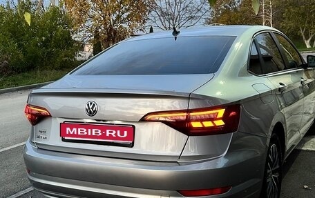 Volkswagen Jetta VII, 2019 год, 1 600 000 рублей, 6 фотография