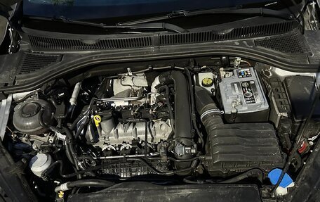 Volkswagen Jetta VII, 2019 год, 1 600 000 рублей, 18 фотография