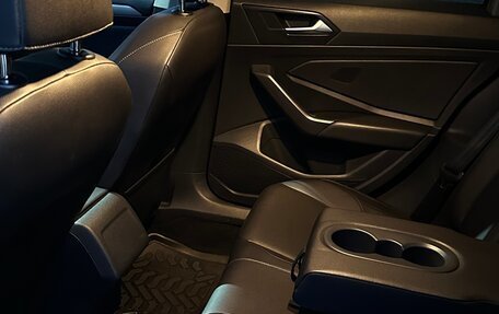 Volkswagen Jetta VII, 2019 год, 1 600 000 рублей, 15 фотография