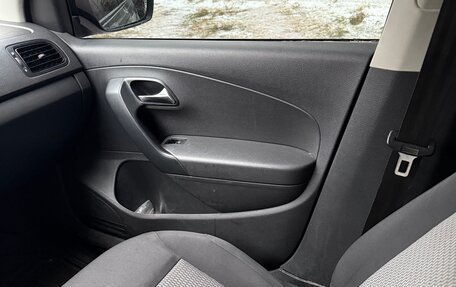 Volkswagen Polo VI (EU Market), 2011 год, 399 000 рублей, 11 фотография