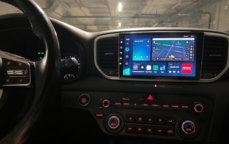 KIA Sportage IV рестайлинг, 2018 год, 2 400 000 рублей, 11 фотография