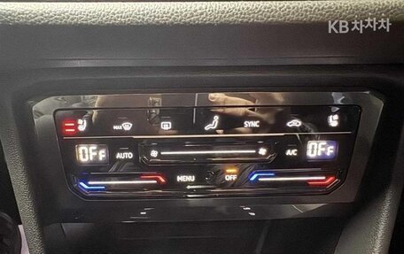 Volkswagen Tiguan II, 2023 год, 2 760 099 рублей, 12 фотография