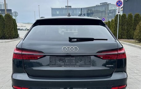 Audi A6, 2019 год, 3 800 000 рублей, 4 фотография