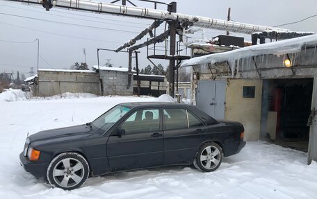 Mercedes-Benz 190 (W201), 1992 год, 300 000 рублей, 1 фотография
