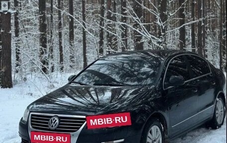 Volkswagen Passat B6, 2010 год, 699 000 рублей, 2 фотография
