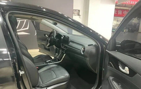 KIA K3, 2021 год, 1 800 000 рублей, 11 фотография