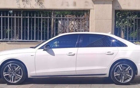 Audi A4, 2022 год, 3 500 000 рублей, 5 фотография