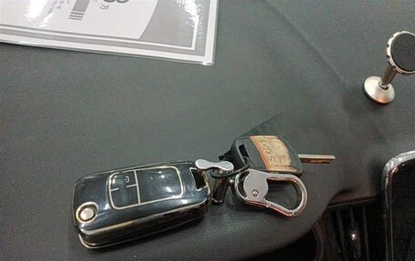 Chevrolet Monza, 2021 год, 1 215 000 рублей, 8 фотография