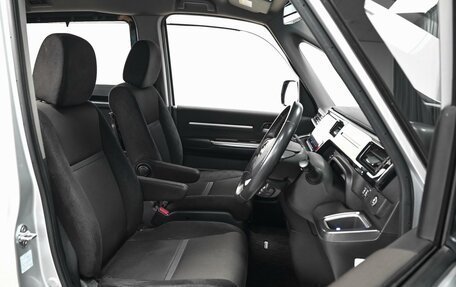 Honda Stepwgn IV, 2018 год, 2 650 000 рублей, 11 фотография