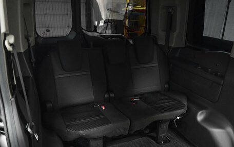 Honda Stepwgn IV, 2018 год, 2 650 000 рублей, 12 фотография