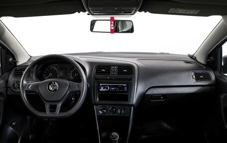 Volkswagen Polo VI (EU Market), 2018 год, 925 000 рублей, 10 фотография