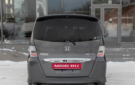 Honda Freed I, 2012 год, 1 150 000 рублей, 6 фотография