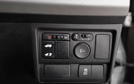 Honda Freed I, 2012 год, 1 150 000 рублей, 17 фотография