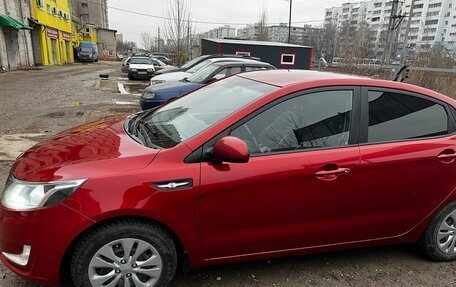 KIA Rio III рестайлинг, 2013 год, 800 000 рублей, 3 фотография
