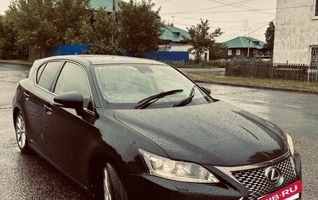 Lexus CT I рестайлинг, 2011 год, 1 500 000 рублей, 2 фотография