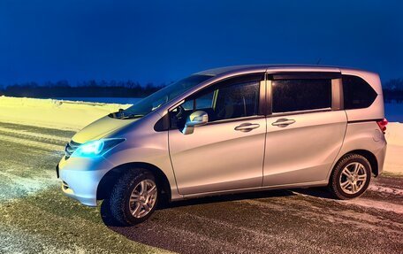 Honda Freed I, 2011 год, 1 000 000 рублей, 6 фотография