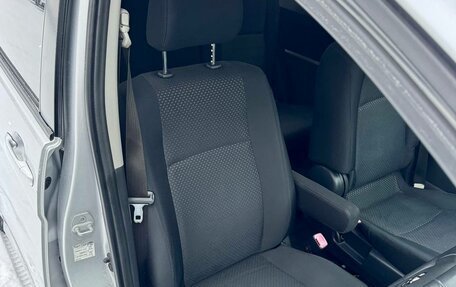 Toyota ISis I, 2010 год, 1 159 000 рублей, 18 фотография