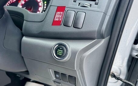 Toyota ISis I, 2010 год, 1 159 000 рублей, 16 фотография