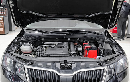 Skoda Octavia, 2019 год, 1 599 000 рублей, 9 фотография