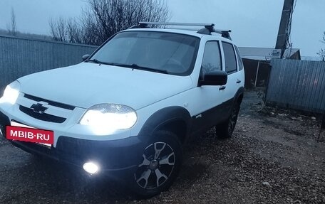 Chevrolet Niva I рестайлинг, 2014 год, 555 000 рублей, 10 фотография