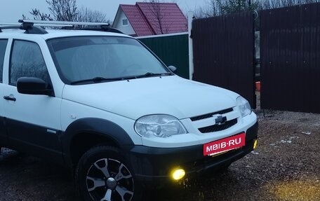 Chevrolet Niva I рестайлинг, 2014 год, 555 000 рублей, 4 фотография