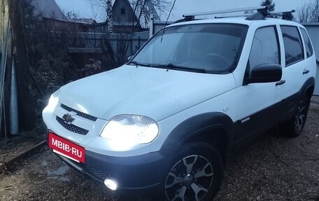 Chevrolet Niva I рестайлинг, 2014 год, 555 000 рублей, 11 фотография