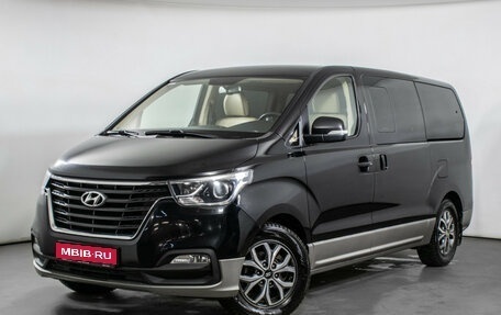 Hyundai H-1 II рестайлинг, 2019 год, 2 915 000 рублей, 1 фотография