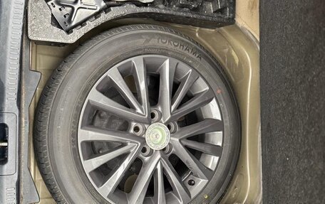 Toyota Camry, 2015 год, 1 950 000 рублей, 13 фотография