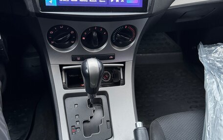 Mazda 3, 2011 год, 1 180 000 рублей, 16 фотография