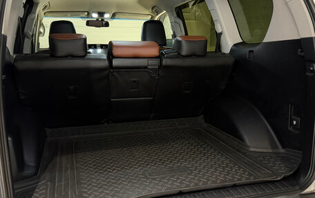 Toyota Land Cruiser Prado 150 рестайлинг 2, 2014 год, 3 399 000 рублей, 13 фотография