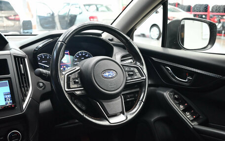 Subaru XV II, 2018 год, 2 090 000 рублей, 13 фотография