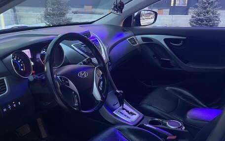 Hyundai Avante, 2012 год, 815 000 рублей, 6 фотография