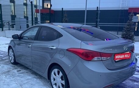 Hyundai Avante, 2012 год, 815 000 рублей, 5 фотография