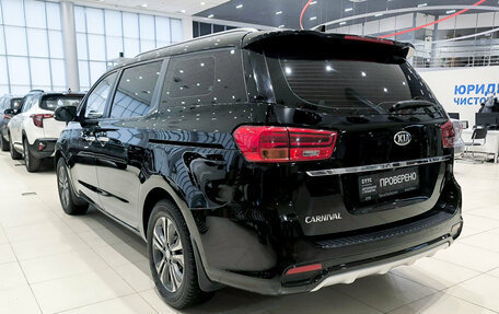 KIA Carnival III, 2019 год, 3 075 000 рублей, 8 фотография
