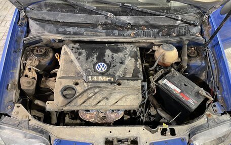 Volkswagen Polo III рестайлинг, 2000 год, 95 000 рублей, 2 фотография