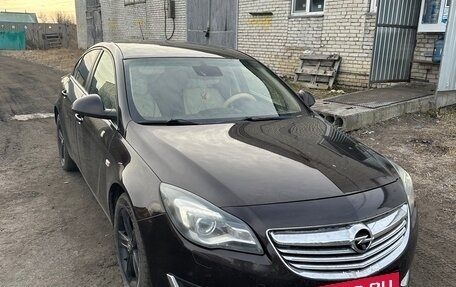 Opel Insignia II рестайлинг, 2014 год, 950 000 рублей, 2 фотография