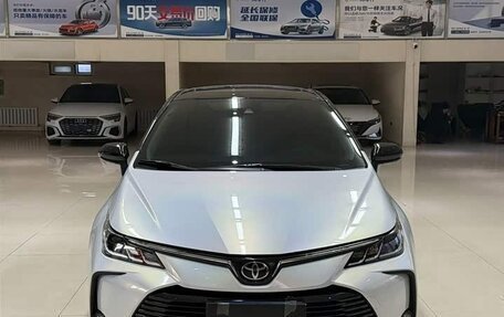 Toyota Corolla, 2022 год, 1 640 000 рублей, 2 фотография